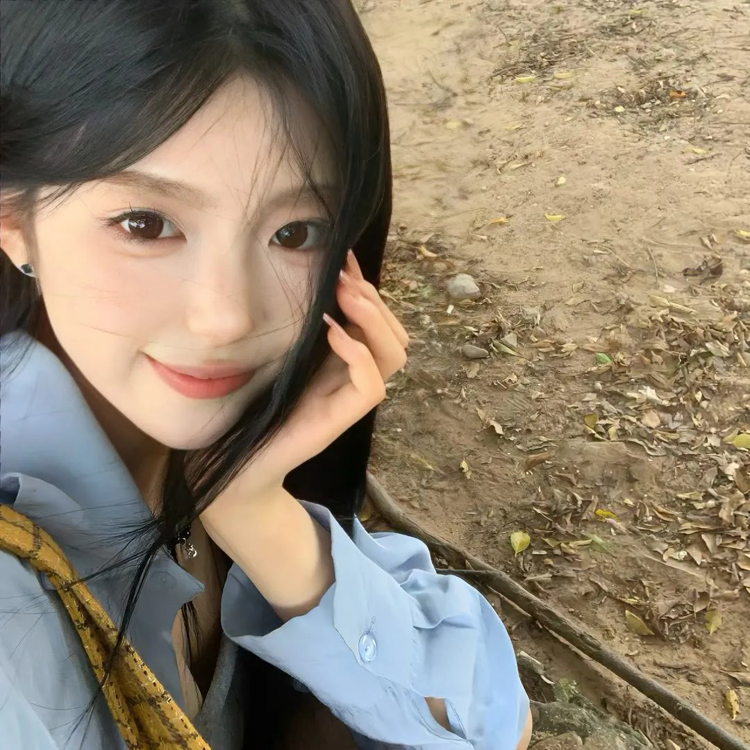 飞女欲潮